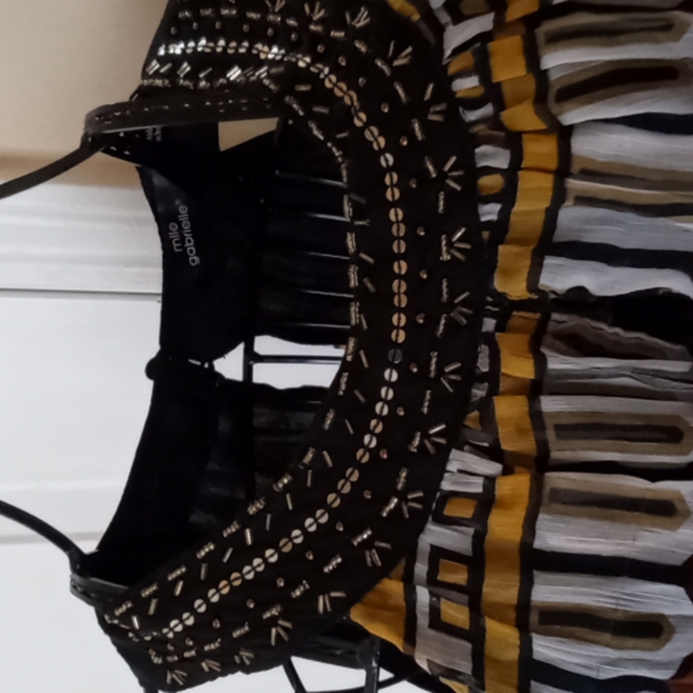 Dress - Picture 5 of 6